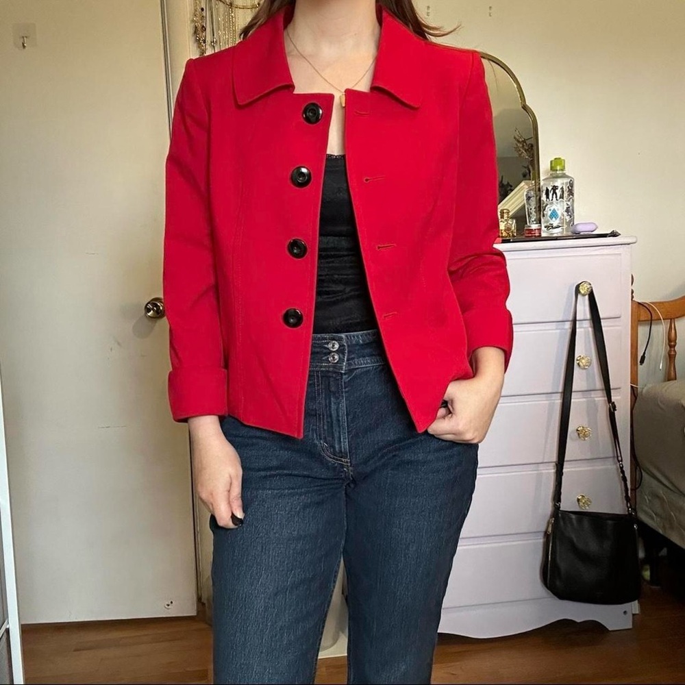 Tahari red blazer - Picture 4 of 4